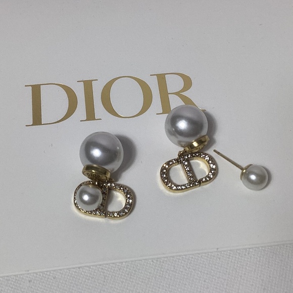 Dior Pearl and Crystal CD Earrings - Picture 1 of 2